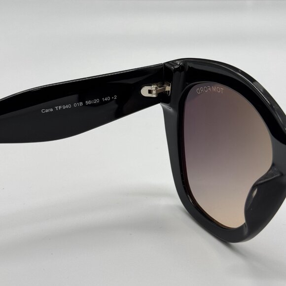 NEW TOM FORD TF940 01B WOMEN CAT EYE SUNGLASSES TOM FORD CARA FT0940/S - Picture 8 of 11